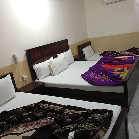 Hotel Khursheed Palace ラーワルピンディー エクステリア 写真